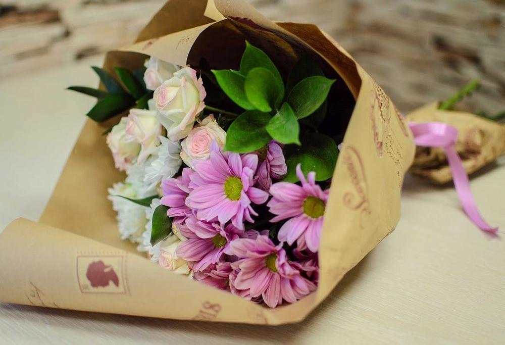 Букет цветов из: Розы и Хризантемы в Верхнем Казанище