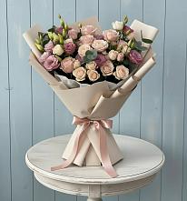 Букет цветов из:  Розы и Лизиантусы в Верхнем Казанище