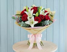 Букет цветов из:  Лилии и Розы в Верхнем Казанище