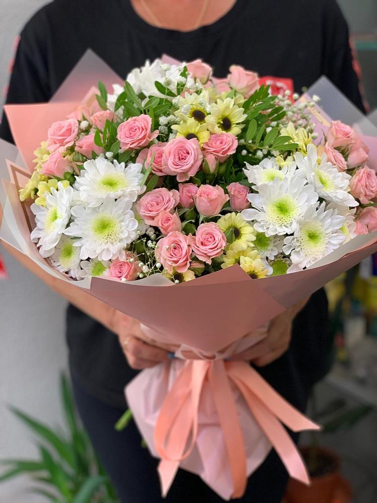 Букет цветов из: Розы и Хризантемы в Верхнем Казанище