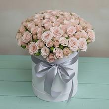 Цветочная композиция из Розы в шляпной коробке в Верхнем Казанище