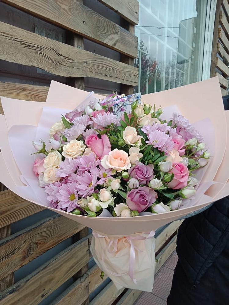 Букет цветов из: Розы и Хризантемы в Верхнем Казанище