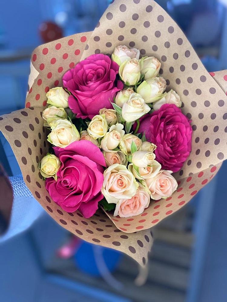 Букет цветов из: Розы в Верхнем Казанище