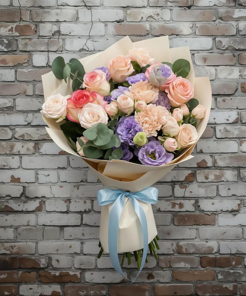 Букет цветов из: Розы, Лизиантусы и Гвоздики в Верхнем Казанище