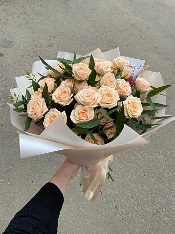 Букет Кремовые розы Латте в Верхнем Казанище