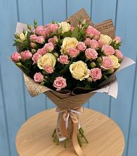 Букет цветов из:  Розы в Верхнем Казанище
