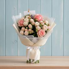 Букет цветов из:  Розы #REPLACE_PRED# Верхнем Казанище